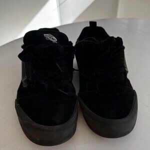 VANS Knu Skool Shoes black suede